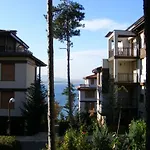 アパートホテル Dreambg In Santa Marina 3*