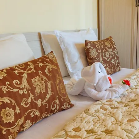 Dreambg In Santa Marina 3*