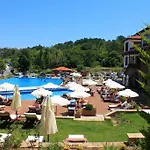 아파트호텔 Dreambg In Santa Marina 소조폴