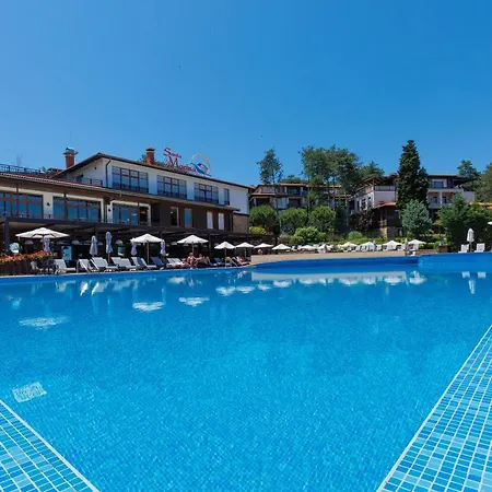 מלון דירות Dreambg In Santa Marina