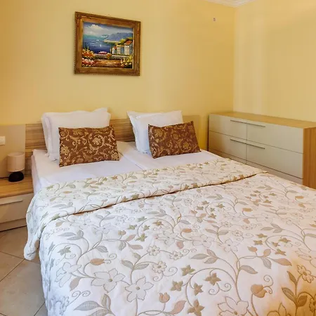 מלון דירות Dreambg In Santa Marina